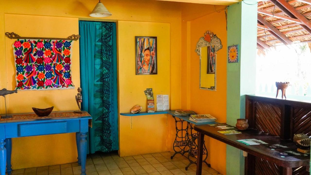 Cabinas Guarana Puerto Viejo de Talamanca Bagian luar foto