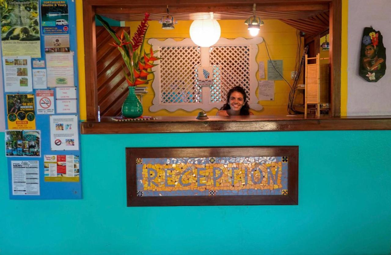 Cabinas Guarana Puerto Viejo de Talamanca Bagian luar foto